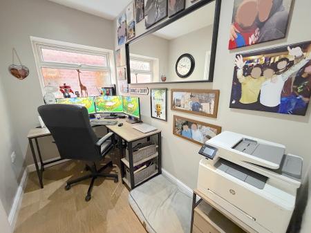 4 bedroom Detached house for sale in Cannock Road, Westcroft, Wolverhampton, WV10