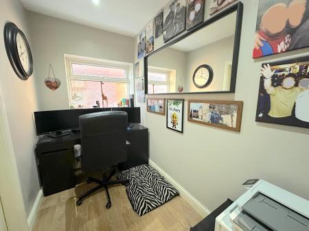 4 bedroom Detached house for sale in Cannock Road, Westcroft, Wolverhampton, WV10