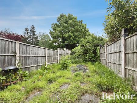 4 bedroom Semi-detached house for sale in Gorsebrook Road, Dunstall Hill, Wolverhampton, WV6