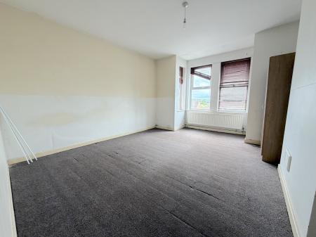 4 bedroom Semi-detached house for sale in Gorsebrook Road, Dunstall Hill, Wolverhampton, WV6