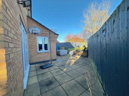 5 bedroom Detached house for sale in Hough Way, Essington, Wolverhampton, WV11