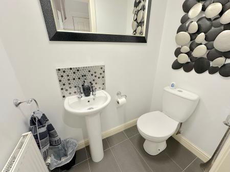 5 bedroom Detached house for sale in Hough Way, Essington, Wolverhampton, WV11