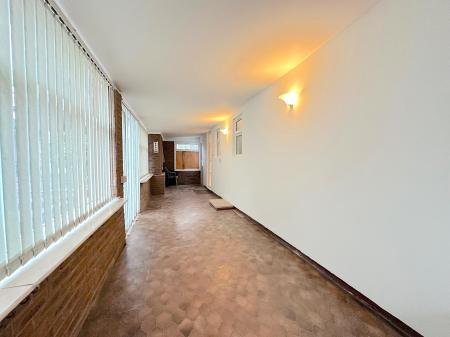 2 bedroom Detached bungalow for sale in Lincoln Green, Bushbury, Wolverhampton, WV10