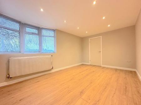 2 bedroom Detached bungalow for sale in Lincoln Green, Bushbury, Wolverhampton, WV10