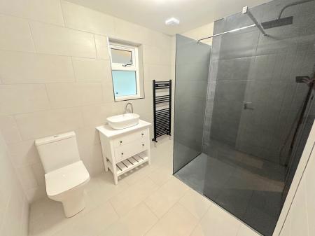 2 bedroom Detached bungalow for sale in Lincoln Green, Bushbury, Wolverhampton, WV10