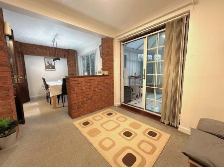 4 bedroom Semi-detached house for sale in Kipling Avenue, Bilston, Wolverhampton, WV14