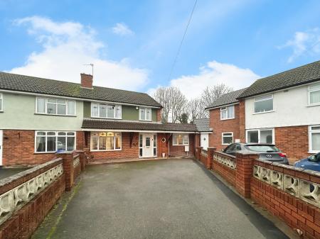 4 bedroom Semi-detached house for sale in Kipling Avenue, Bilston, Wolverhampton, WV14