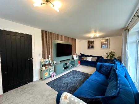 4 bedroom Detached house for sale in Furnace Drive, Wolverhampton, WV2