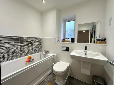 4 bedroom Detached house for sale in Furnace Drive, Wolverhampton, WV2