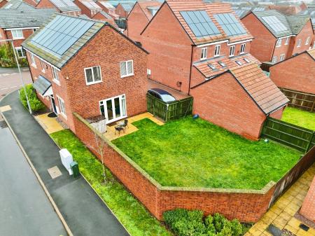 4 bedroom Detached house for sale in Furnace Drive, Wolverhampton, WV2