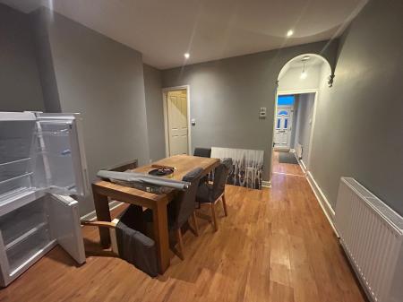 3 bedroom Terraced House to let in Bushbury Road, Wolverhampton, WV10