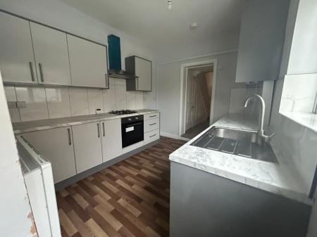 3 bedroom Terraced House to let in Tettenhall Road, Newbridge, Wolverhampton, WV6