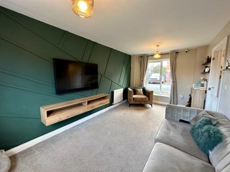 3 bedroom Semi-detached house for sale in Comet Drive, Bushbury, Wolverhampton, WV10