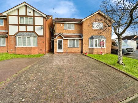 2 bedroom Semi-detached house for sale in Shayler Grove, Wolverhampton, WV2