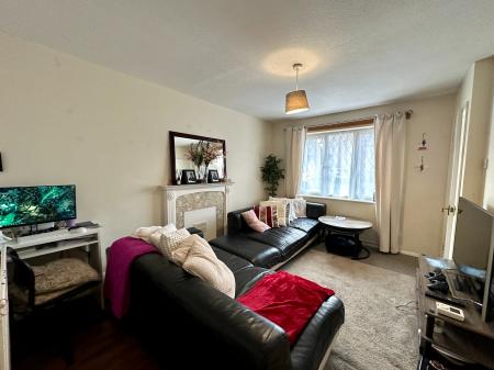 2 bedroom Semi-detached house for sale in Shayler Grove, Wolverhampton, WV2