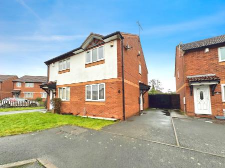 Barn Farm Close, Bilston, Wolverhampton, WV14
