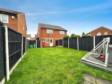 2 bedroom Semi-detached house for sale in Barn Farm Close, Bilston, Wolverhampton, WV14