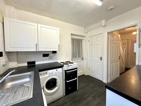 2 bedroom Semi-detached house for sale in Clare Avenue, Ashmore Park, Wolverhampton, WV11