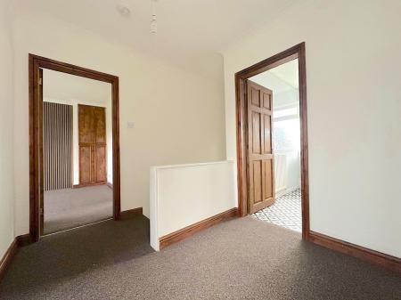 1 bedroom Maisonette for sale in Grasmere Close, Wednesfield, Wolverhampton, WV11