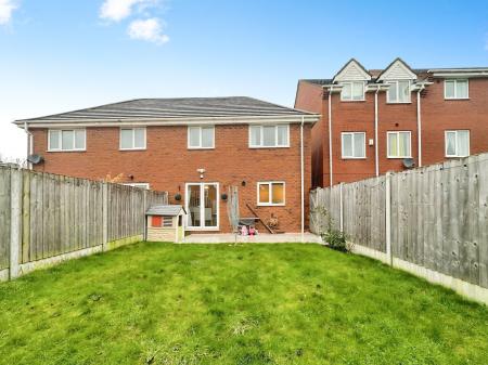 3 bedroom Semi-detached house for sale in Perch Close, Heath Town, Wolverhampton, WV10