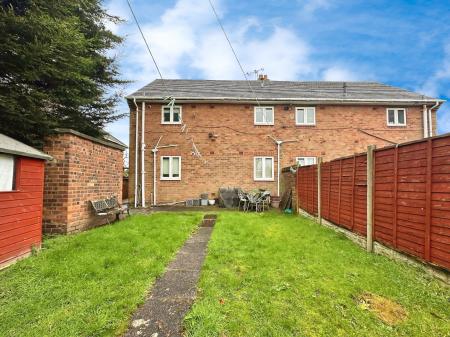 1 bedroom Flat for sale in Highfield Avenue, Westcroft, Wolverhampton, WV10