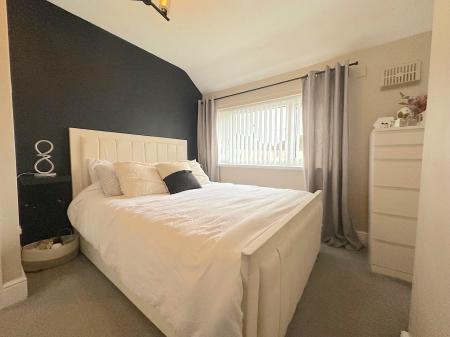 3 bedroom Semi-detached house for sale in Elston Hall Lane, Bushbury, Wolverhampton, WV10