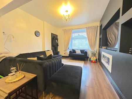 3 bedroom Semi-detached house for sale in Elston Hall Lane, Bushbury, Wolverhampton, WV10