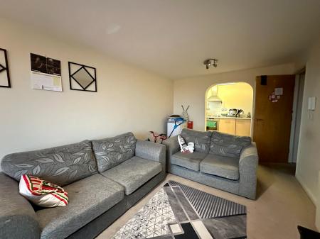 2 bedroom Apartment for sale in Gomer Street, Willenhall, Wolverhampton, WV13