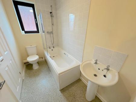 2 bedroom End of terrace house for sale in Solent Close, Pendeford, Wolverhampton, WV9