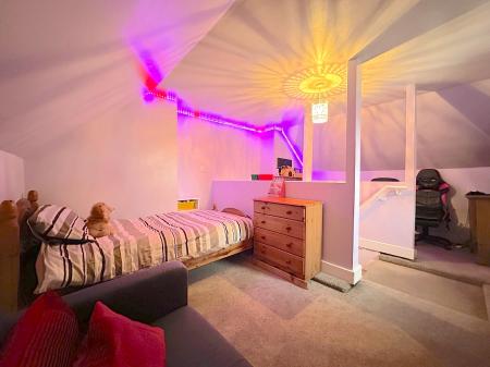 3 bedroom Detached house for sale in Stringes Lane, Willenhall, Wolverhampton, WV13