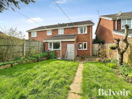 3 bedroom Semi-detached house for sale in Shackleton Drive, Perton, Wolverhampton, WV6