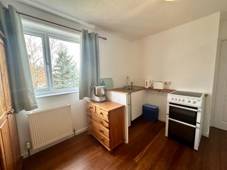 3 bedroom Semi-detached house for sale in Shackleton Drive, Perton, Wolverhampton, WV6