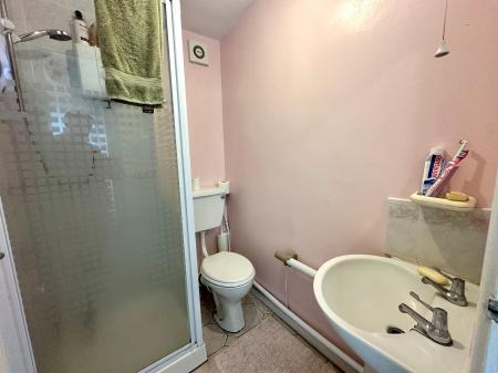 3 bedroom Semi-detached house for sale in Shackleton Drive, Perton, Wolverhampton, WV6