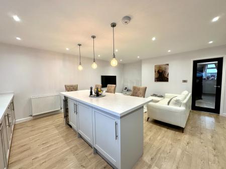 4 bedroom Semi-detached bungalow for sale in Littleworth Road, Hednesford, Cannock, WS12