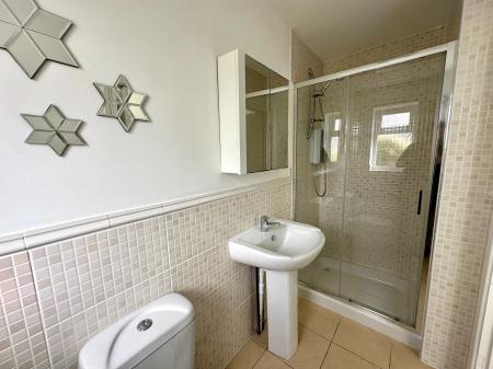 3 bedroom Semi-detached house for sale in Thomas Mason Close, Wednesfield, Wolverhampton, WV11