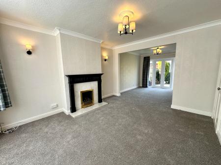 3 bedroom Semi-detached house for sale in Thomas Mason Close, Wednesfield, Wolverhampton, WV11