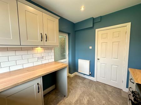 3 bedroom Semi-detached house for sale in Thomas Mason Close, Wednesfield, Wolverhampton, WV11