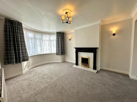 3 bedroom Semi-detached house for sale in Thomas Mason Close, Wednesfield, Wolverhampton, WV11