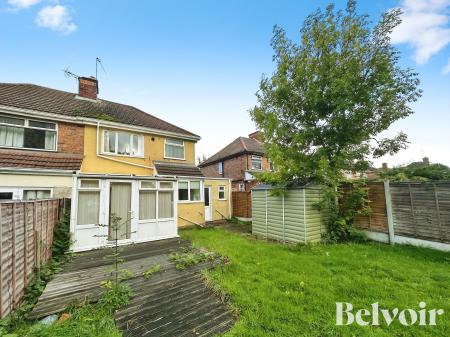 2 bedroom Semi-detached house to let in Carlton Avenue, Wednesfield, Wolverhampton, WV11