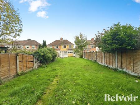 2 bedroom Semi-detached house to let in Carlton Avenue, Wednesfield, Wolverhampton, WV11