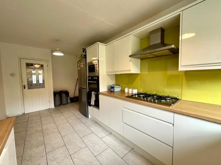 3 bedroom Semi-detached house for sale in Cannock Road, Westcroft, Wolverhampton, WV10