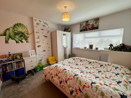 3 bedroom Semi-detached house for sale in Cannock Road, Westcroft, Wolverhampton, WV10