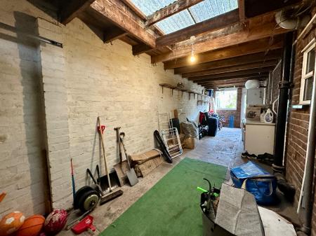 3 bedroom Semi-detached house for sale in Cannock Road, Westcroft, Wolverhampton, WV10