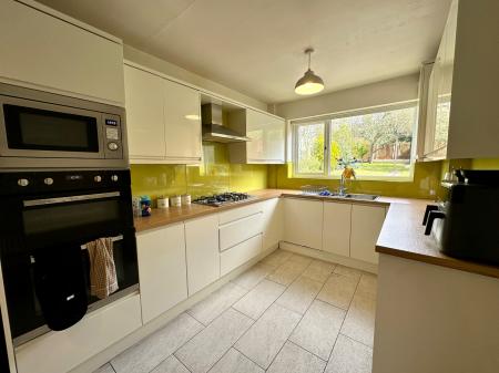 3 bedroom Semi-detached house for sale in Cannock Road, Westcroft, Wolverhampton, WV10