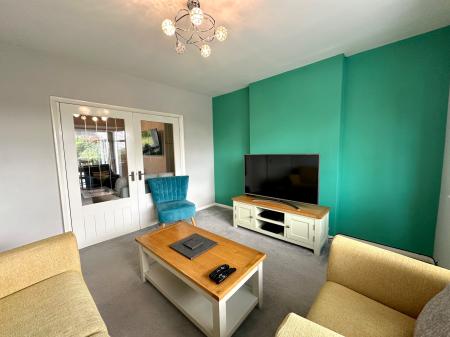 3 bedroom Semi-detached house for sale in Cannock Road, Westcroft, Wolverhampton, WV10