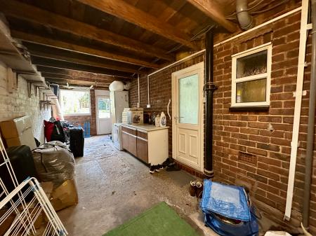 3 bedroom Semi-detached house for sale in Cannock Road, Westcroft, Wolverhampton, WV10