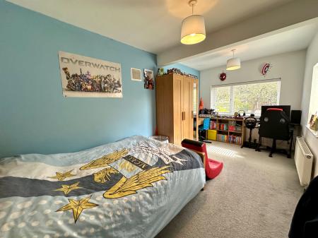 3 bedroom Semi-detached house for sale in Cannock Road, Westcroft, Wolverhampton, WV10