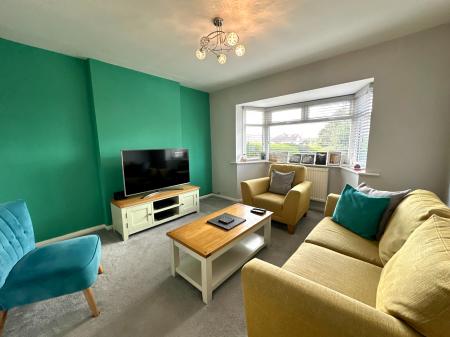 3 bedroom Semi-detached house for sale in Cannock Road, Westcroft, Wolverhampton, WV10