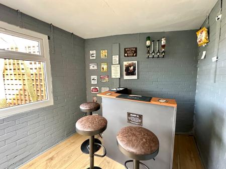 3 bedroom Semi-detached house for sale in Cannock Road, Westcroft, Wolverhampton, WV10