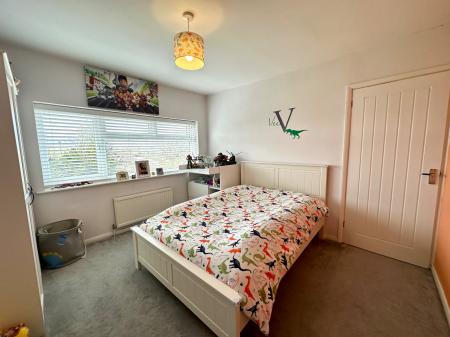 3 bedroom Semi-detached house for sale in Cannock Road, Westcroft, Wolverhampton, WV10